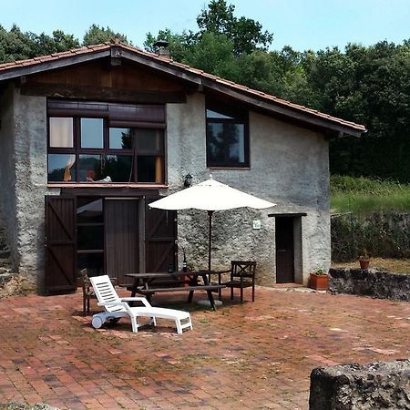 Can Janot Villa Olot Buitenkant foto