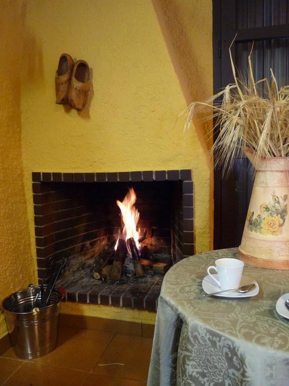 Can Janot Villa Olot Buitenkant foto